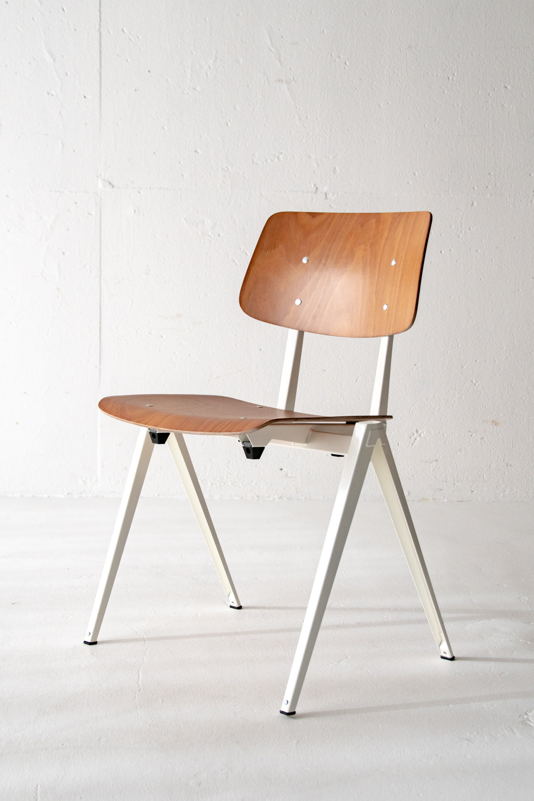 ガルファニタス　Galvanitas チェア Galvanitas-s16 | galvanitas model S.21 stacking chair