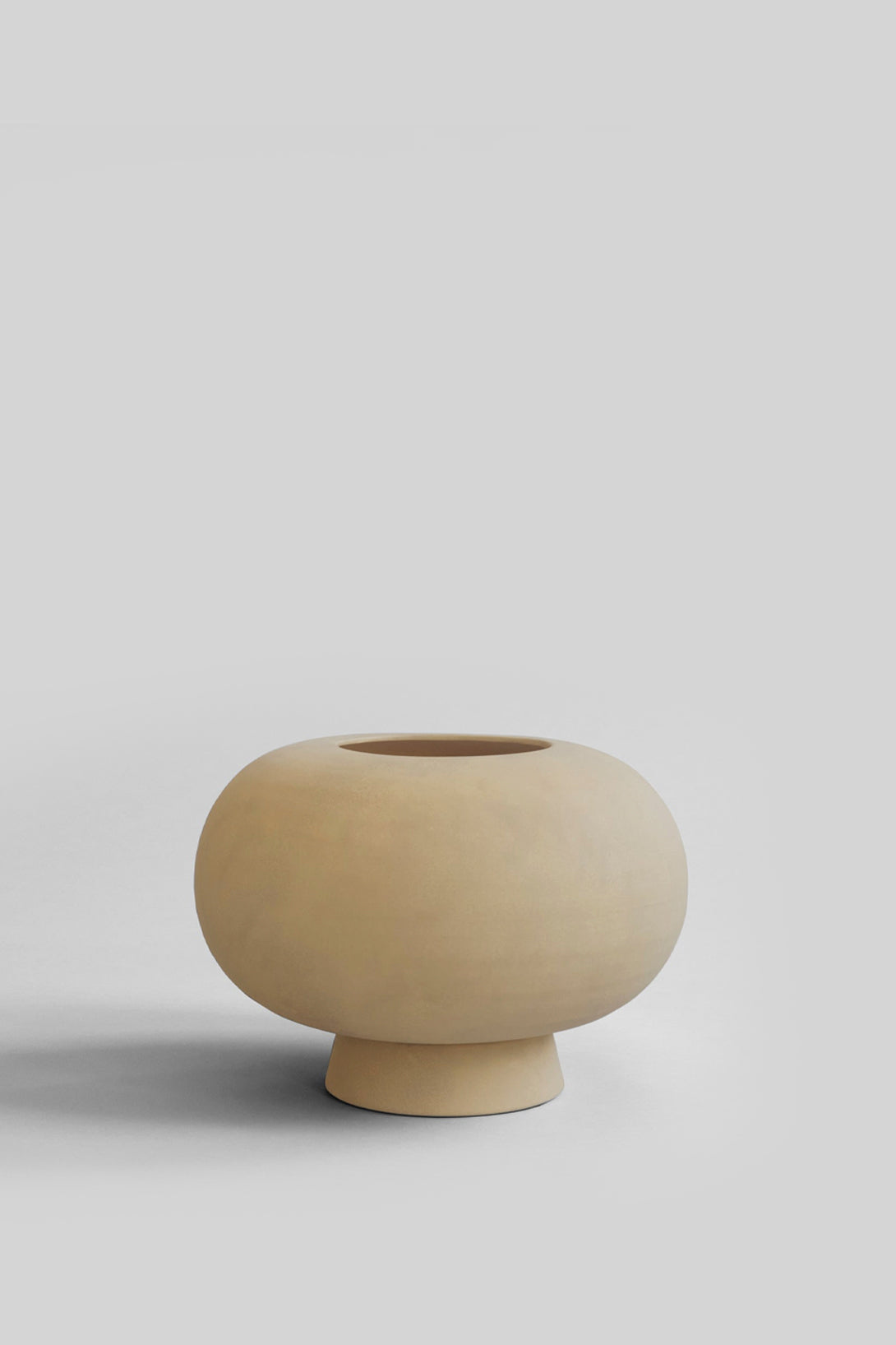 101 COPENHAGEN Kabin Vase, Fat - Sand 花器 フラワーベース 店舗